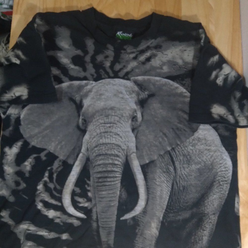 Vintage Radical Nature Elephant AOP T-Shirt